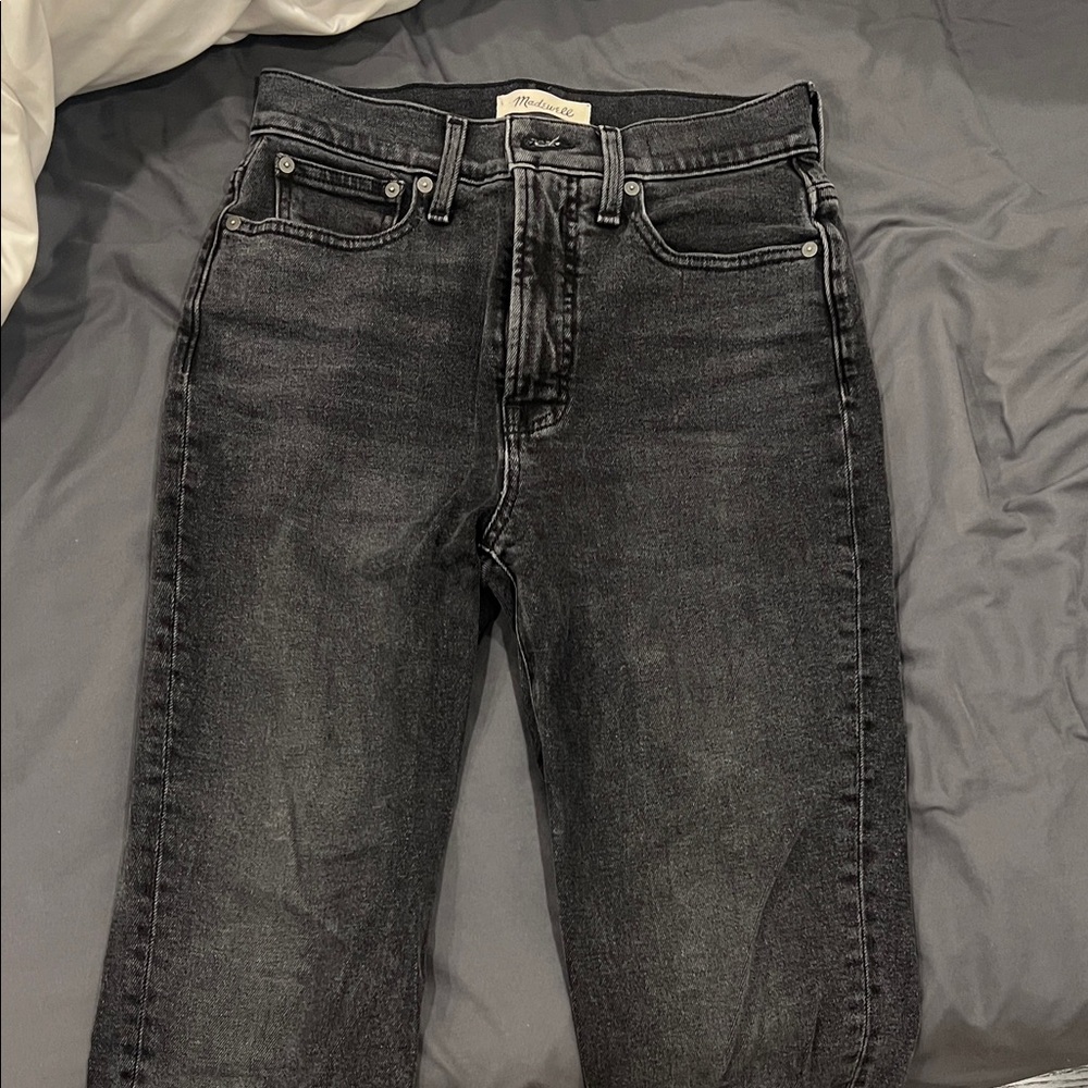 Madewell Women's Dark Gray Straight Leg Jeans